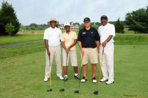 The golfers of Harris Corp.